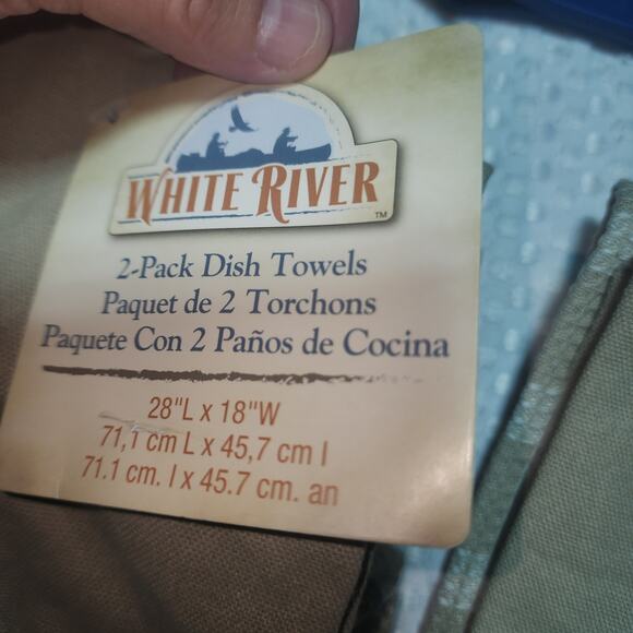 WHITE RIVER NWT 2 SETS OF RV ADVENTURE AWAITS DISH TOWEL SET TAN. - Picture 2 of 4